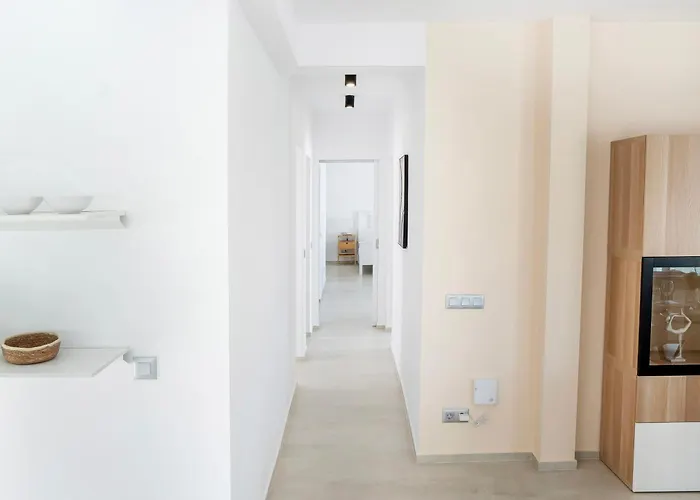 Вилла Alex Адехе